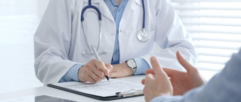 Medizinisches Gutachten prüfen lassen: Ihre Rechte als Patient